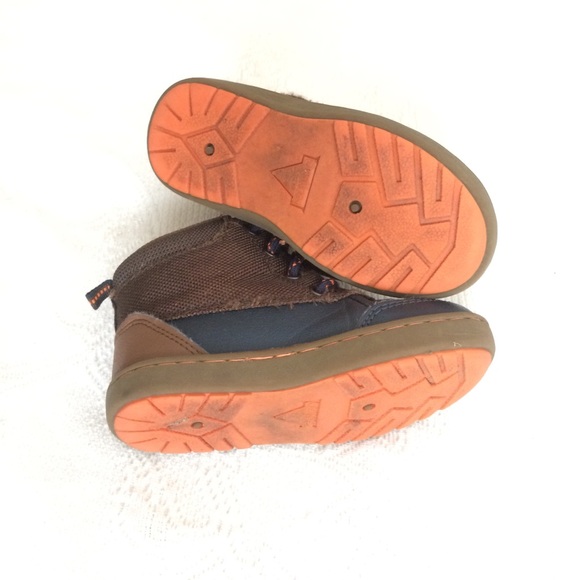 OshKosh Toddler Boots - Picture 6 of 6